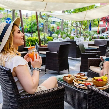 Hotel Stacchini 3*